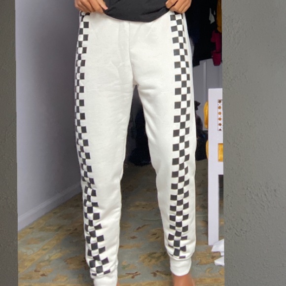 Boohoo Pants - BOOHOO sweatpants